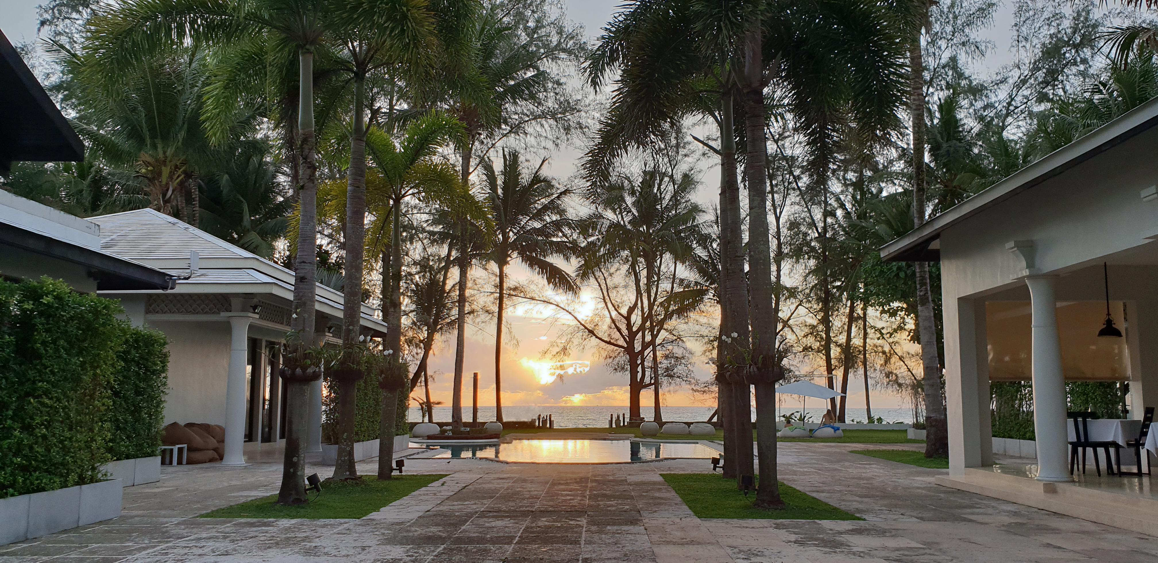 The Anda Mani Khaolak Beachfront Villas Khao Lak Exterior foto